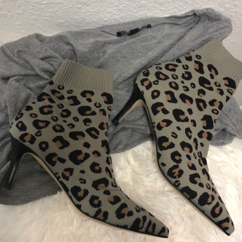 Nikki Neiman Marcus leopard booties 6